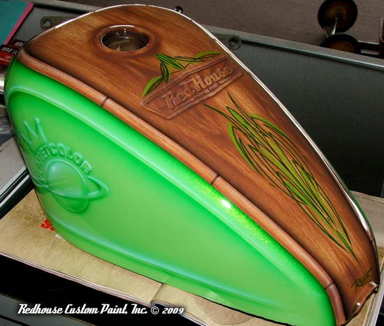 Аерографии на резервоари